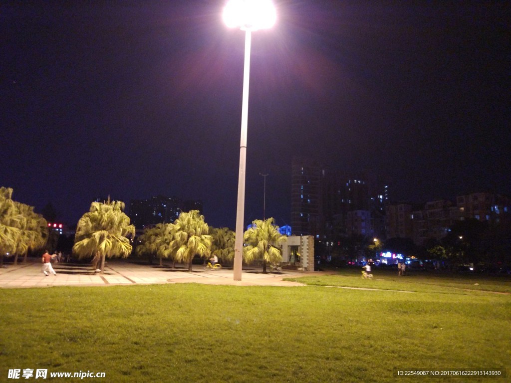 园林夜景