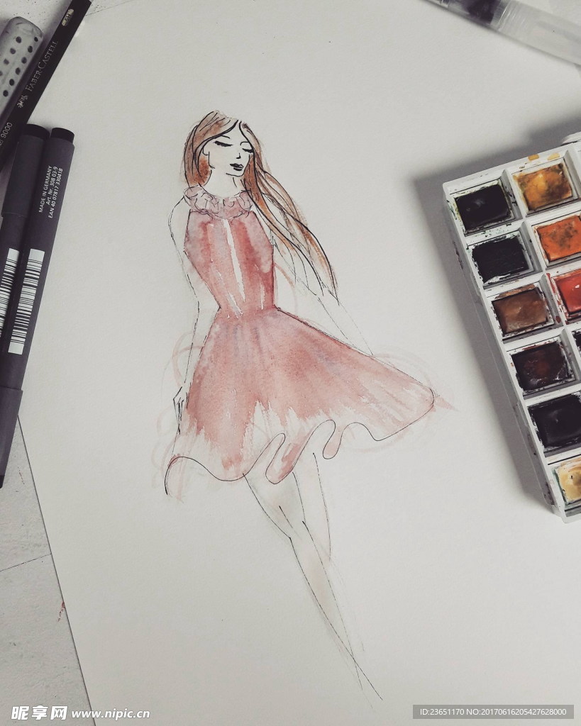 服装设计草稿