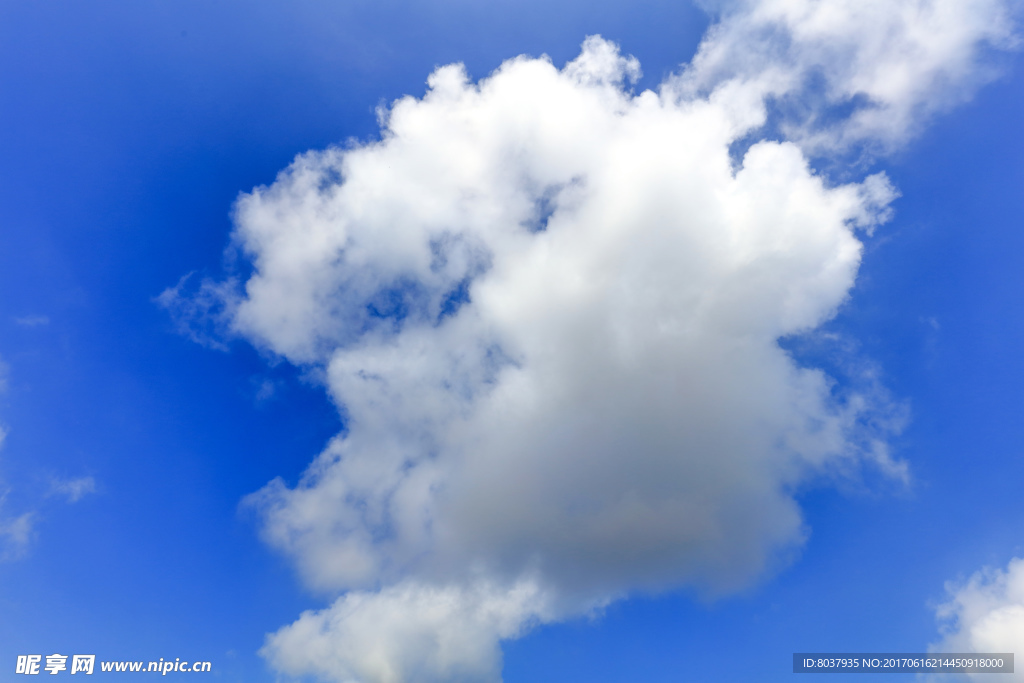 蓝天白云