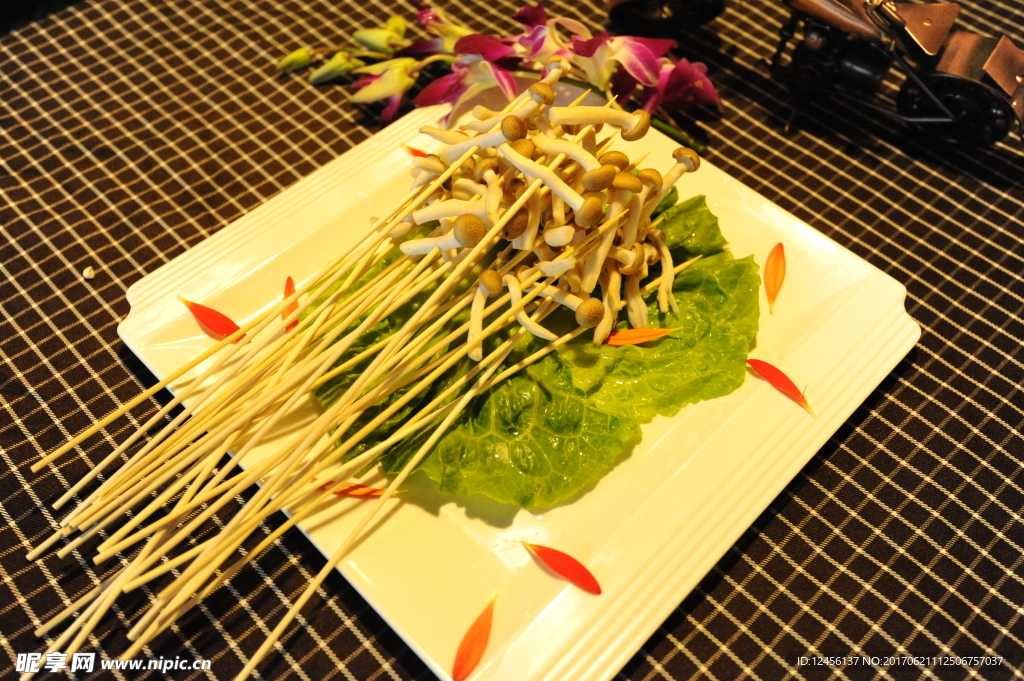 蟹味菇串串餐厅拍摄