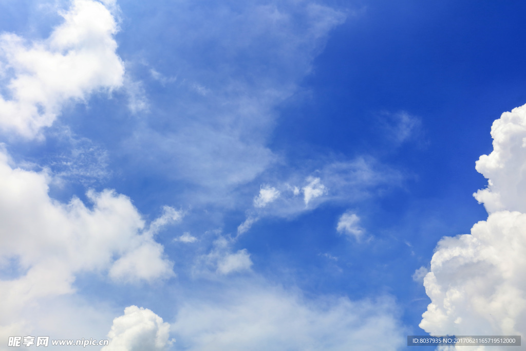 蓝天白云