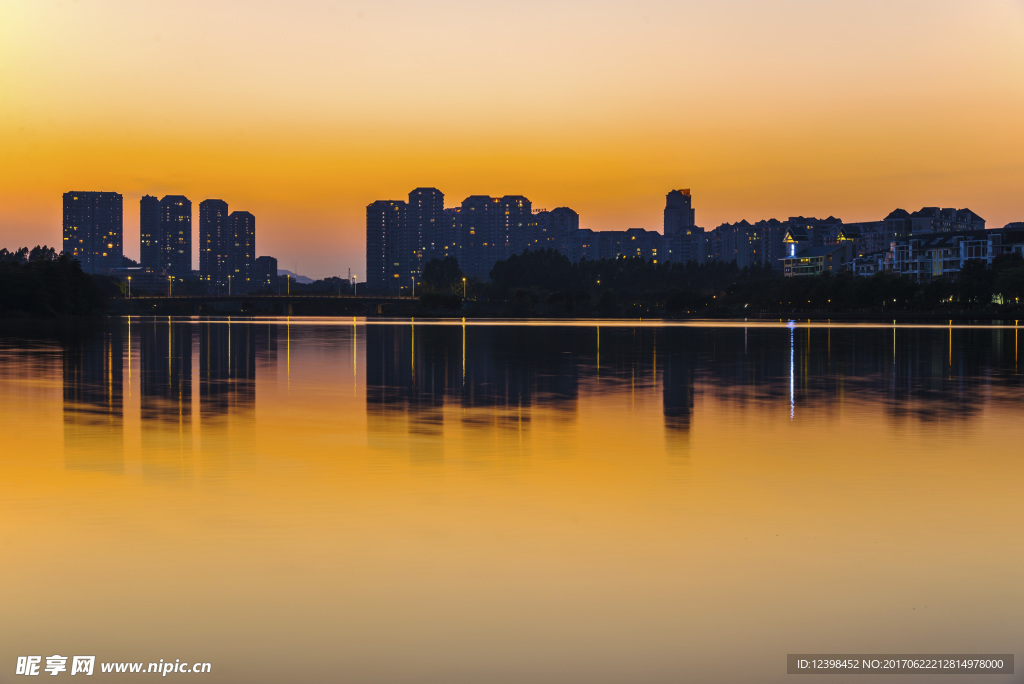 城市夜景