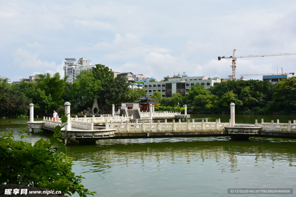 桂林榕湖景观