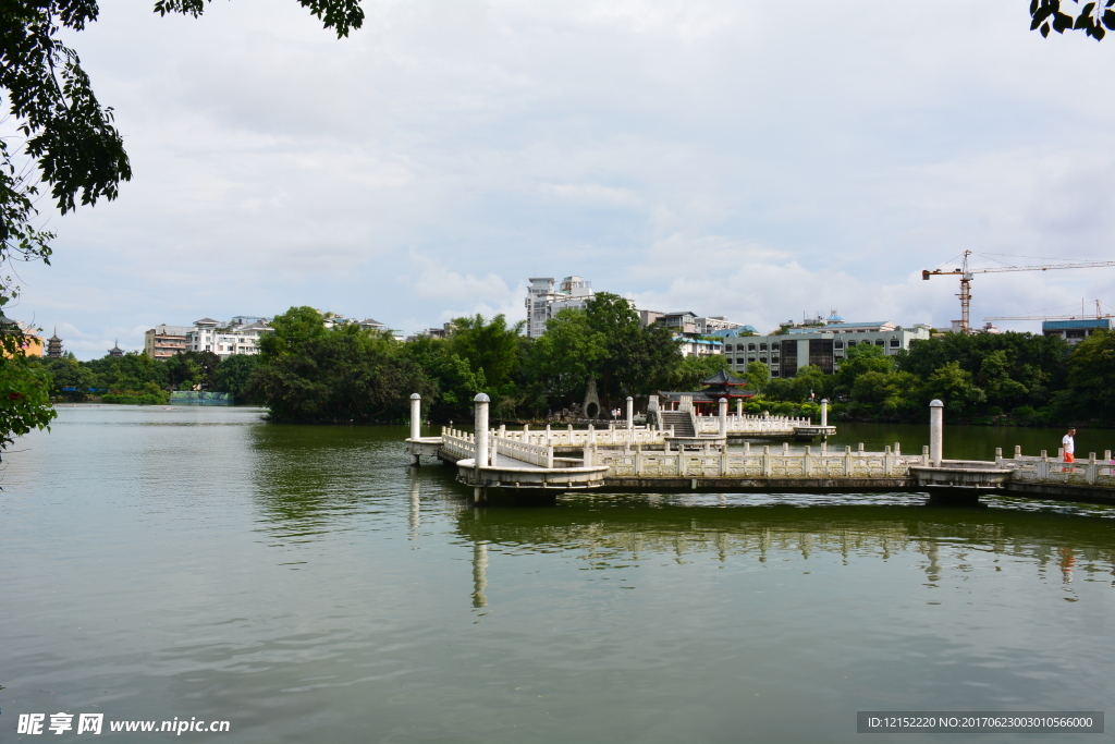 桂林榕湖景观