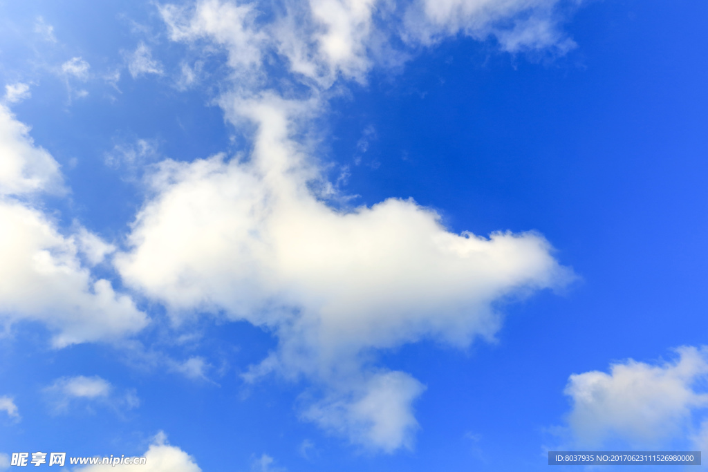 蓝天白云