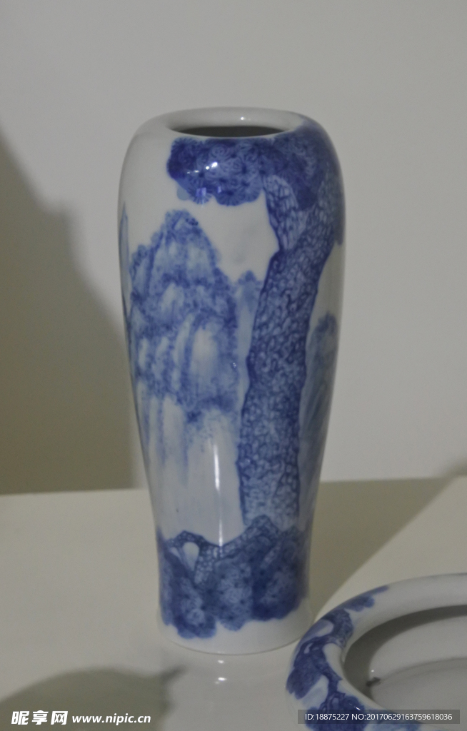 瓷器