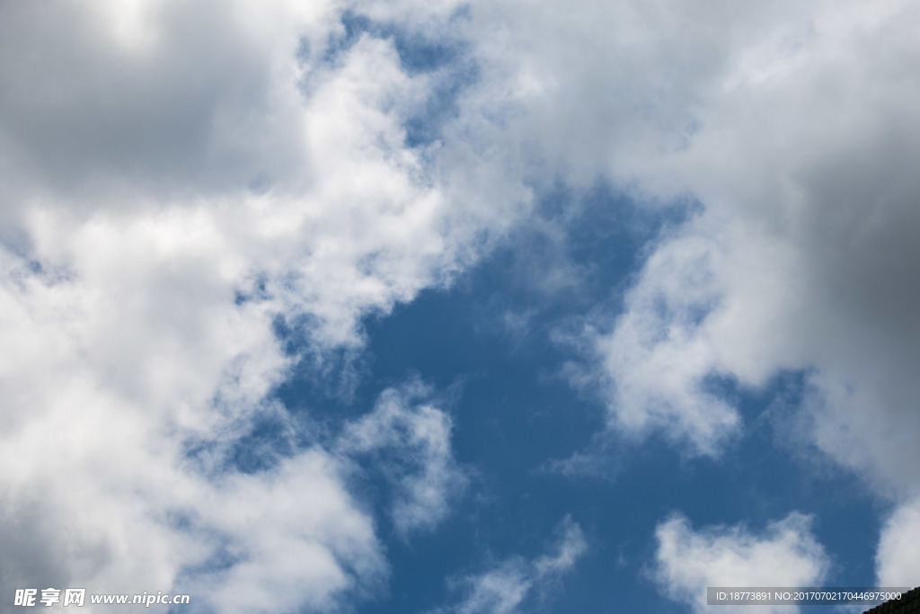 天空