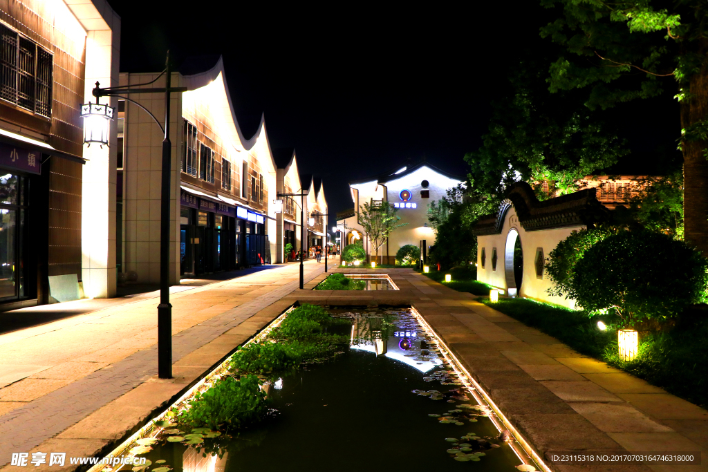 梦想小镇夜景