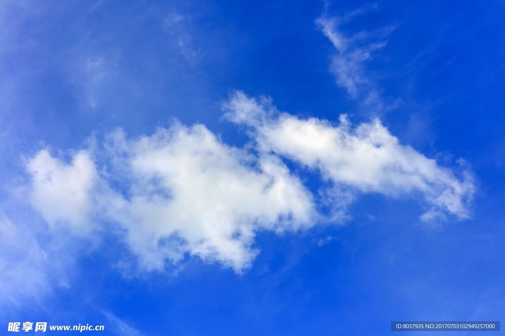 蓝天白云