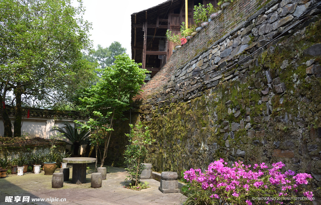 后院