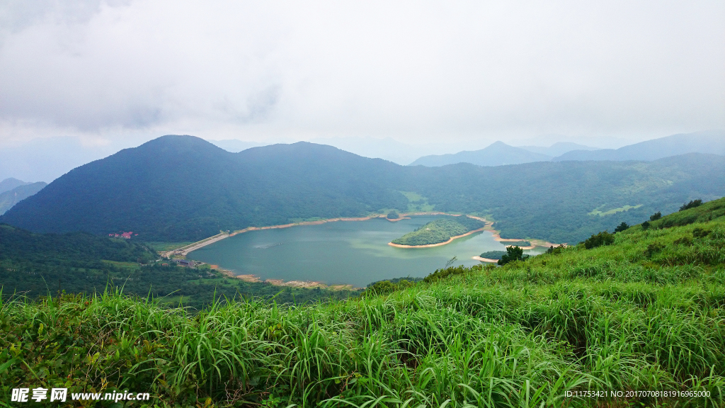 青山绿水