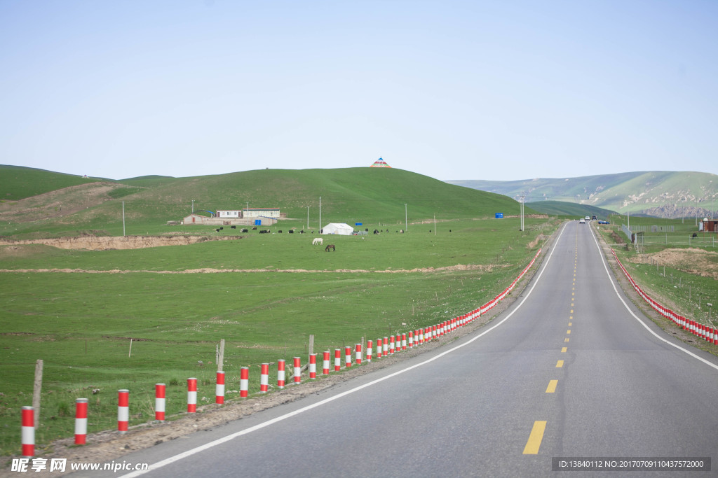 青海高原公路