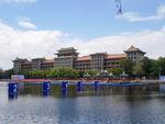 厦门湖边风景图