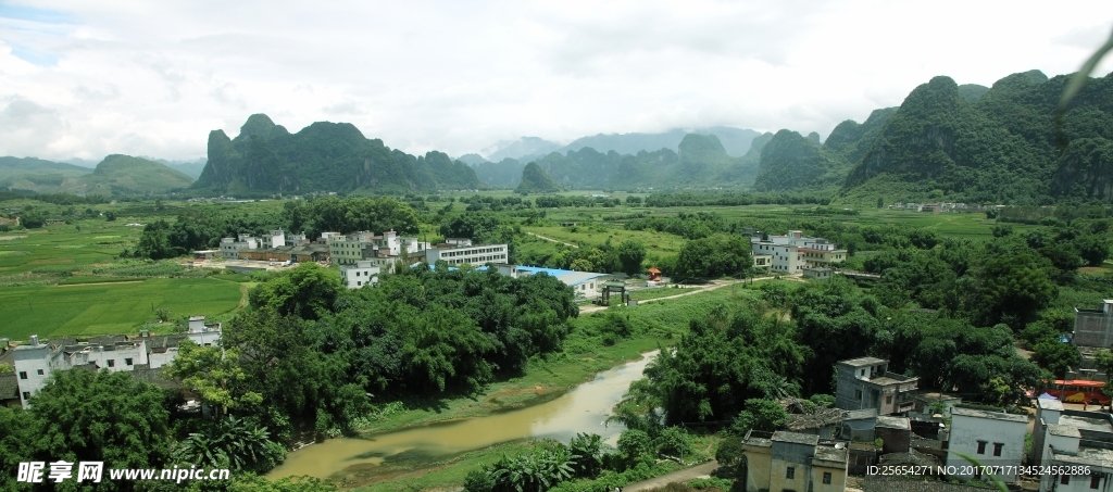 清远 蓝天 白云 绿野