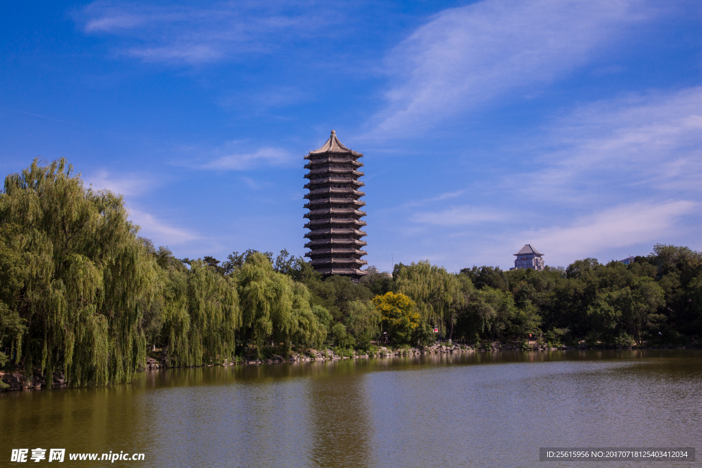 北京大学