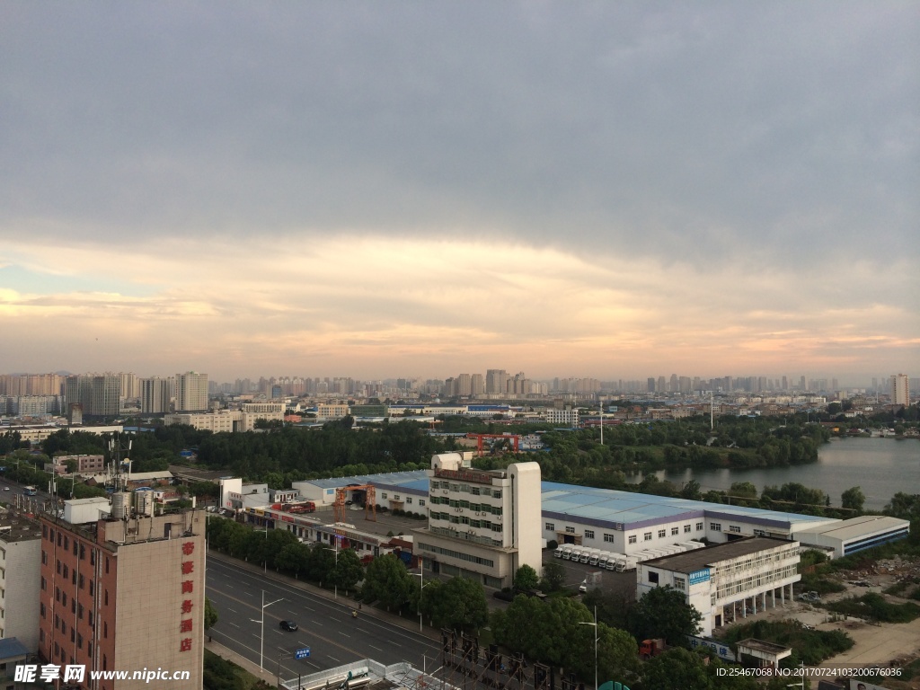 高楼鸟瞰