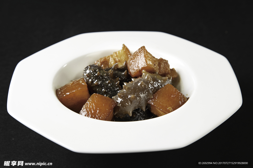辽参焖肉