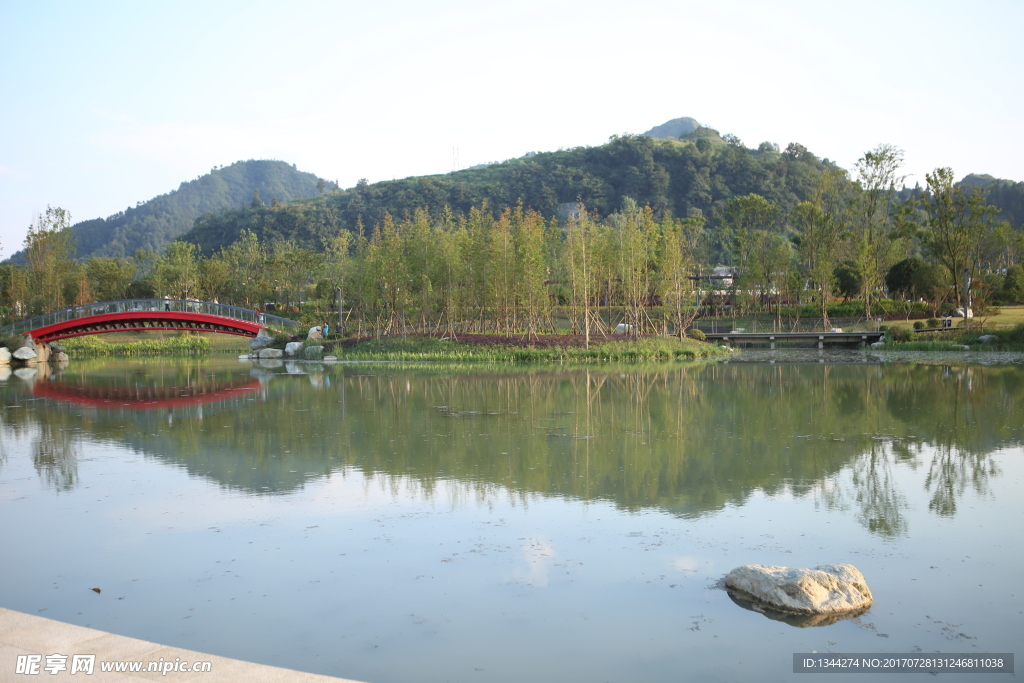 遵义高坪鸣庄湿地公园