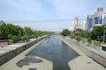 城市河流