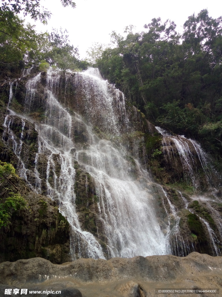 美人谷自然风景