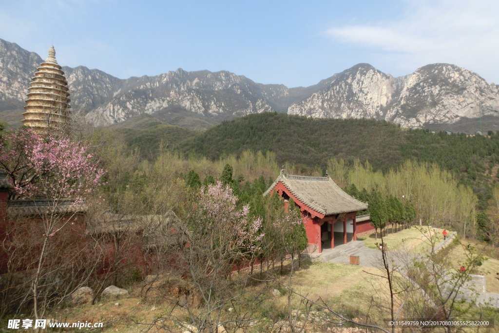 嵩岳寺春景