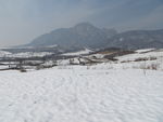 雪中的奶奶山