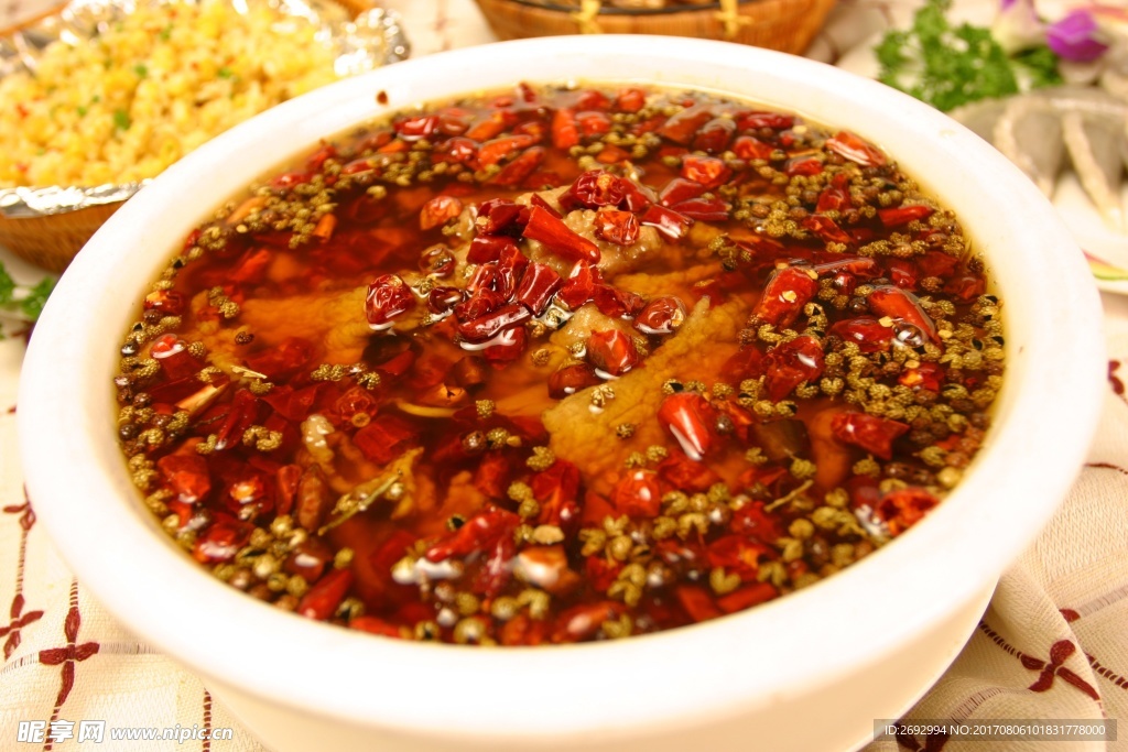 水煮牛肉