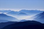 山峰叠峦 山脉