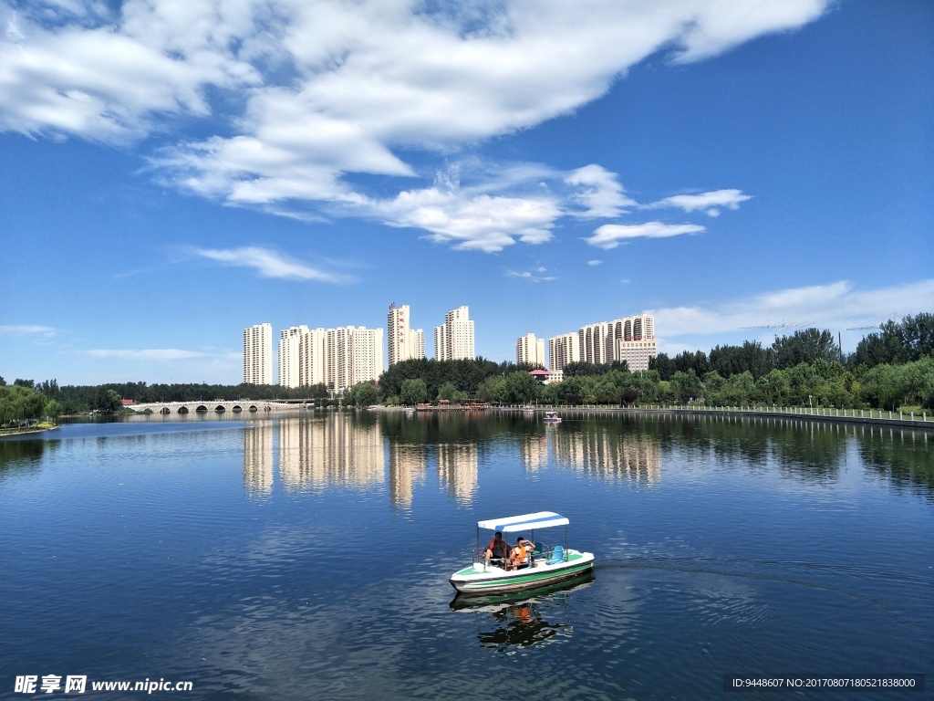 湖面风景