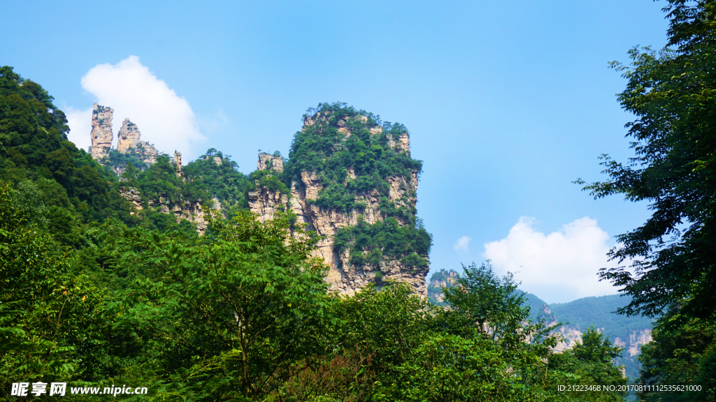 蓝天 白云 青山