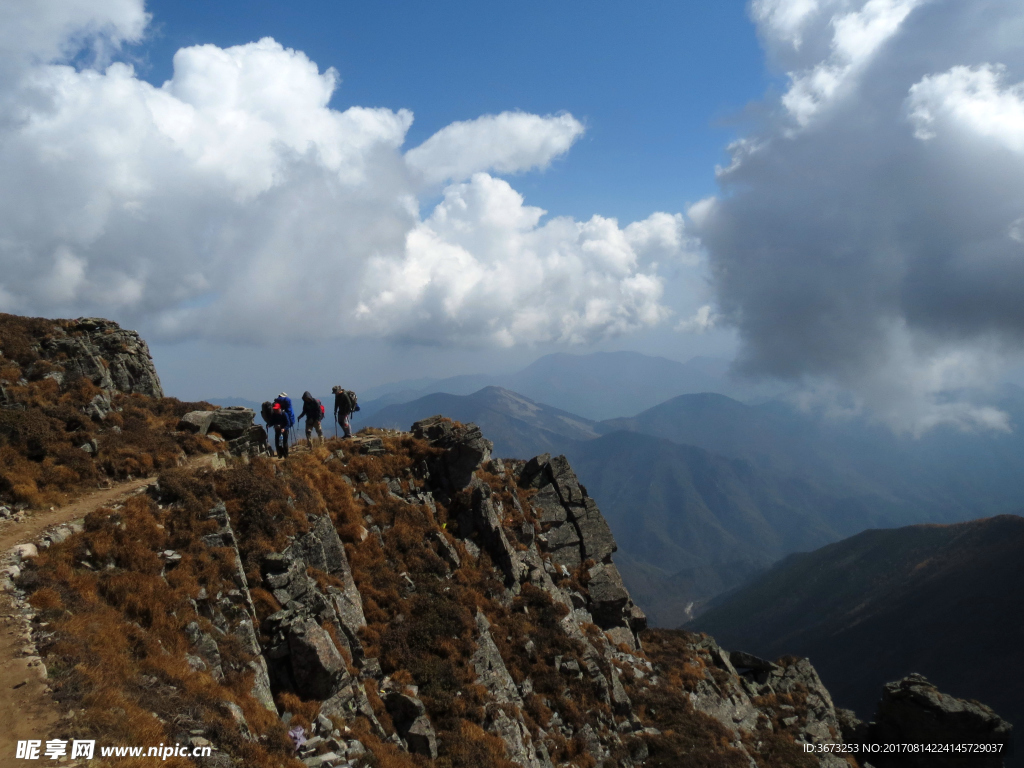 太白山登山者