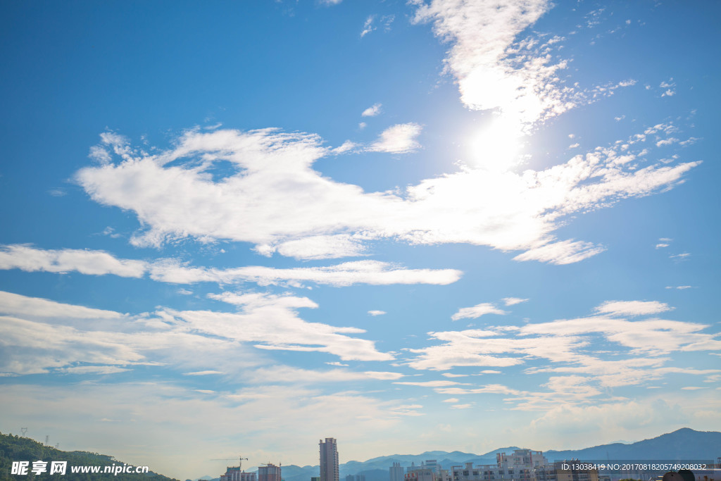 天空