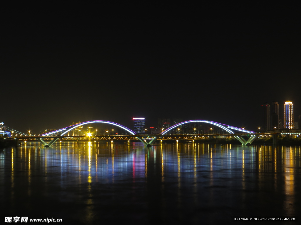 广雅大桥夜景