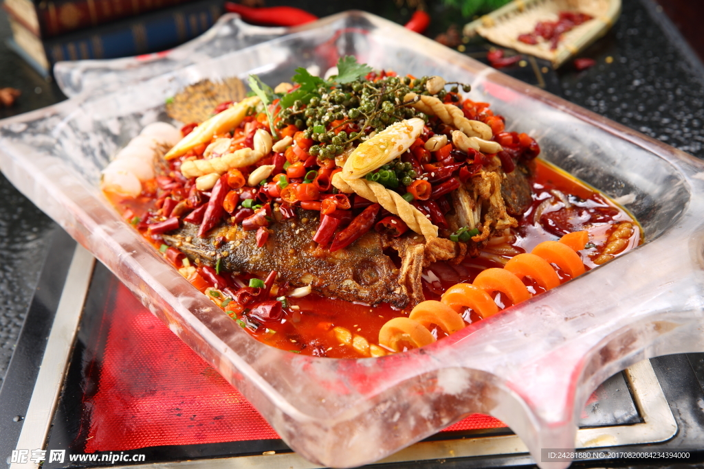 烤鱼 美食