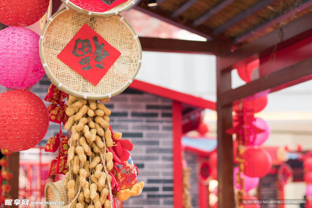 新年灯笼丰收