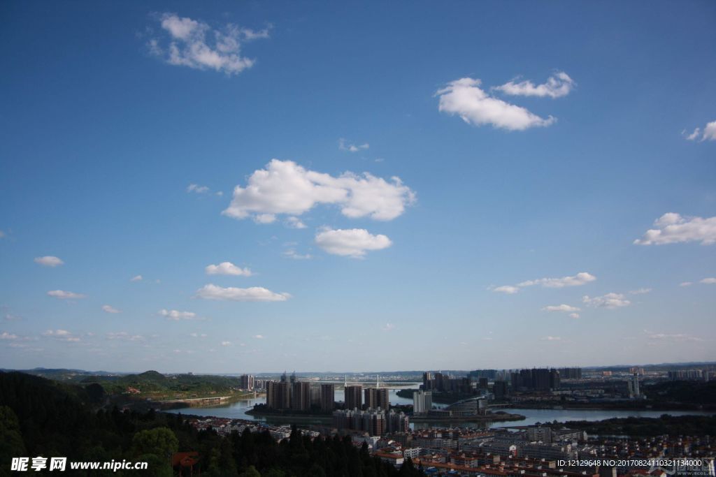 天空