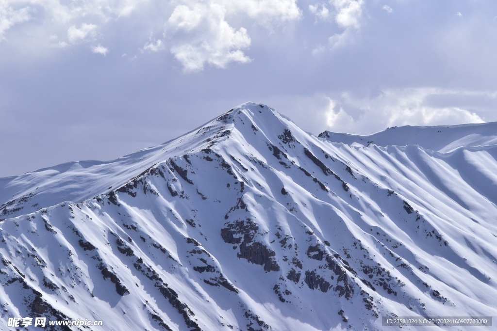 雪山