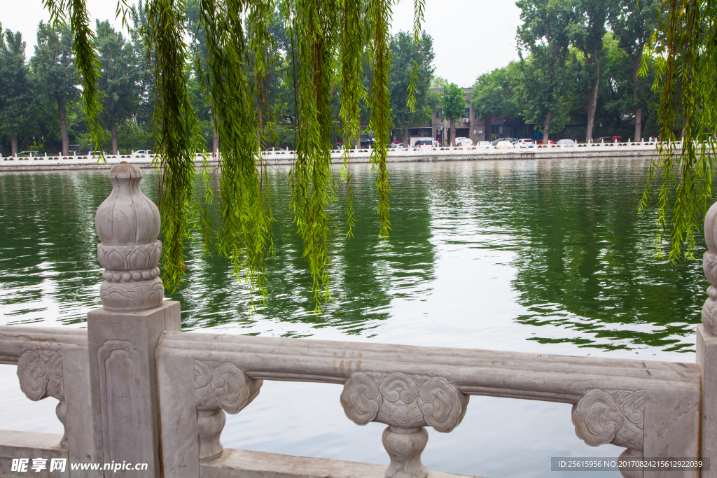 北京后海胡同