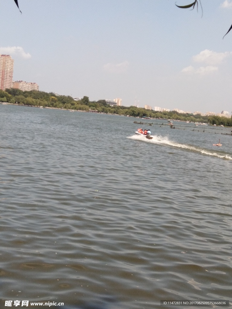 大明湖