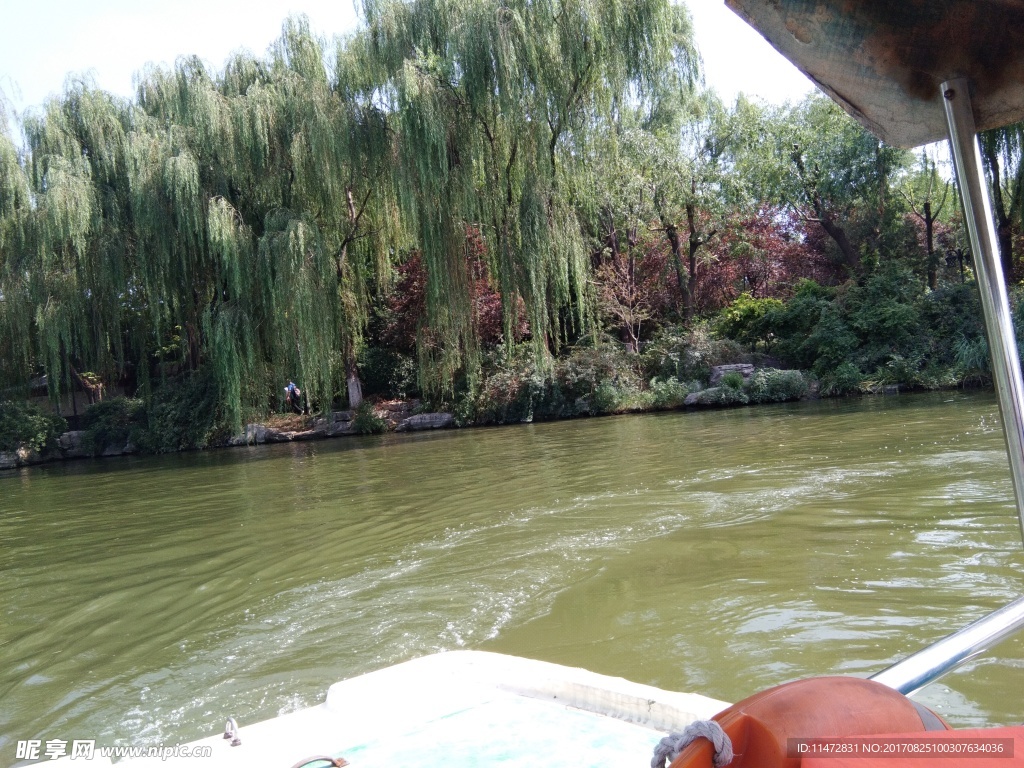 大明湖