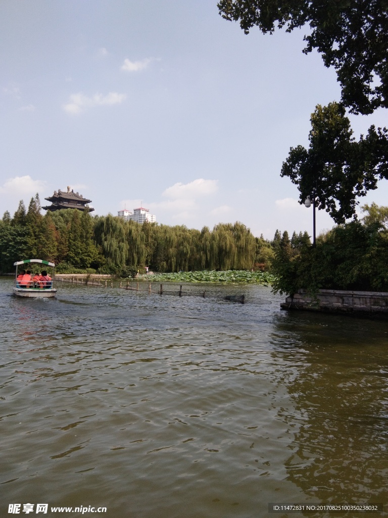 大明湖