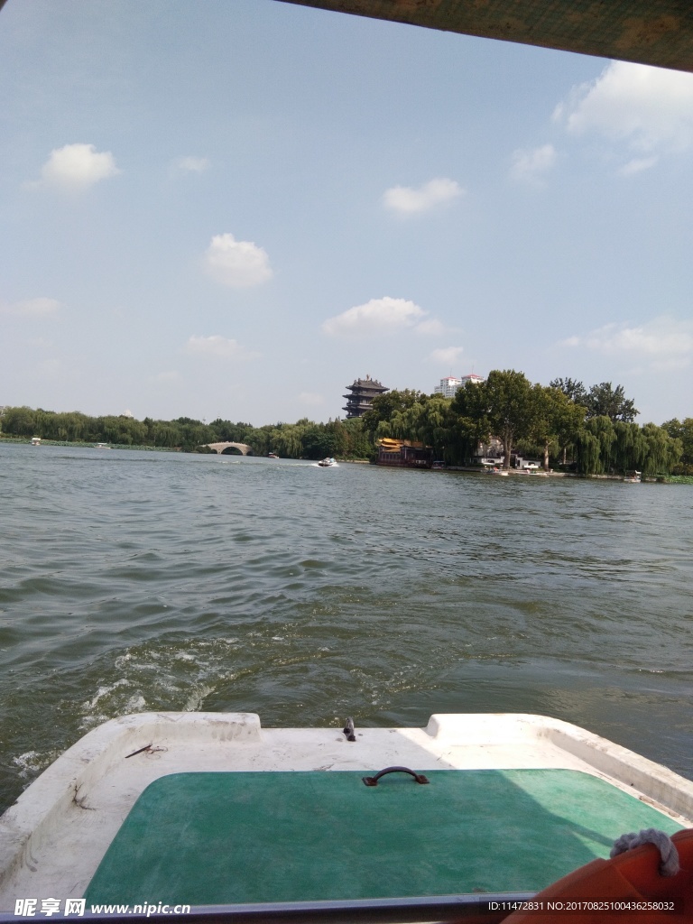 大明湖