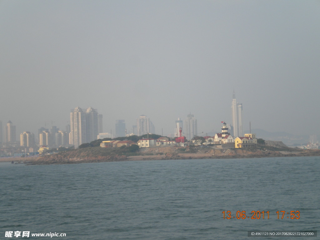 海面  青岛的海面