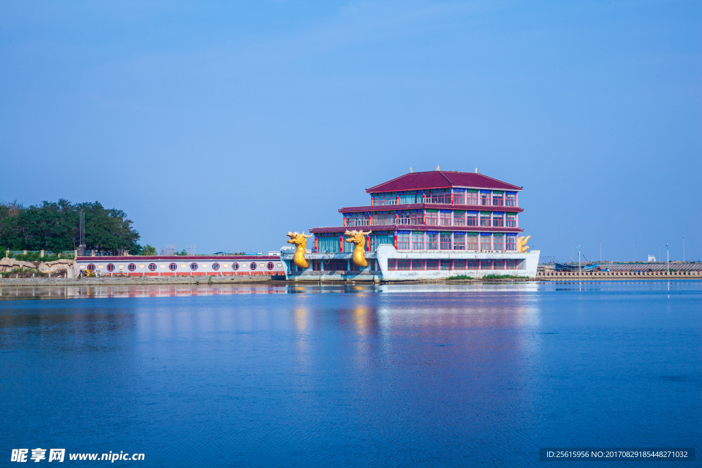 鲅鱼圈月亮湖公园