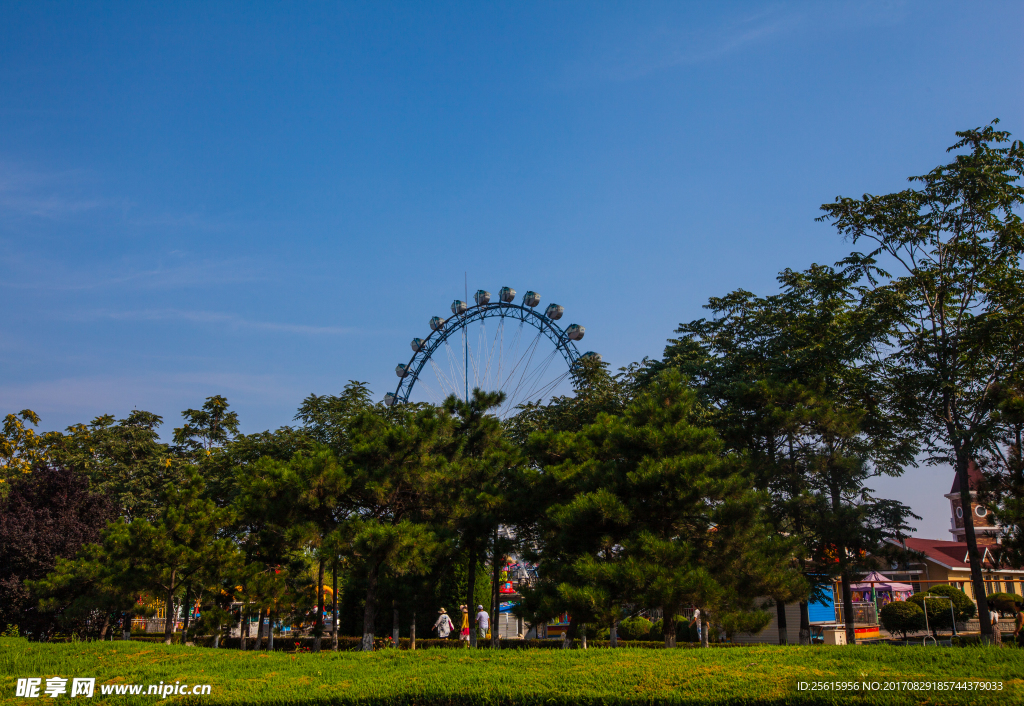 鲅鱼圈月亮湖公园