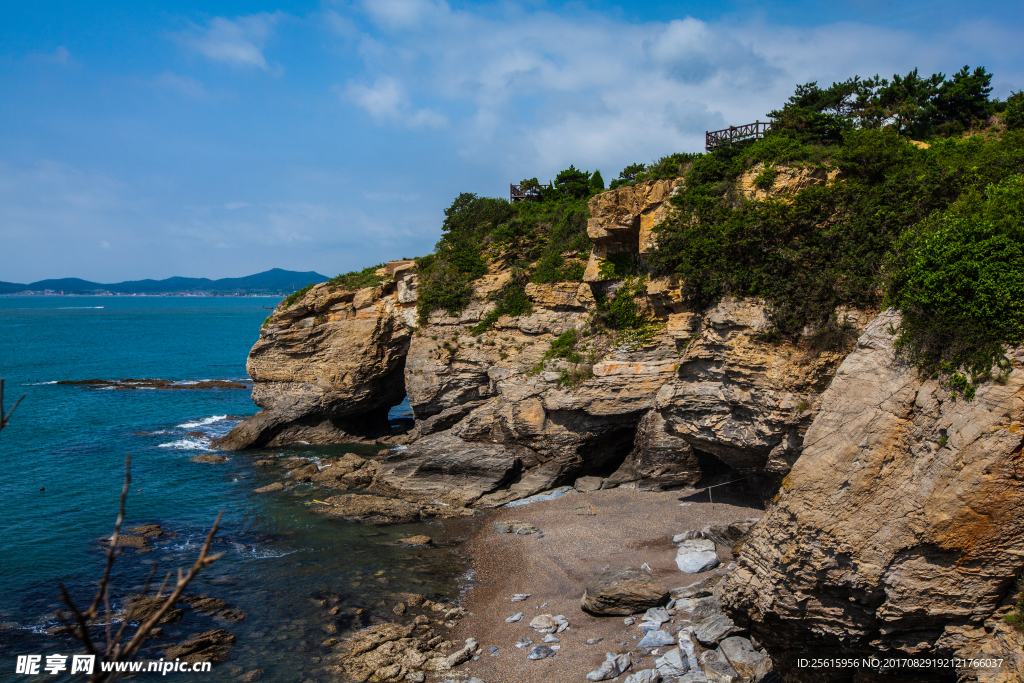 大连滨海国家地质公园金石滩恐龙