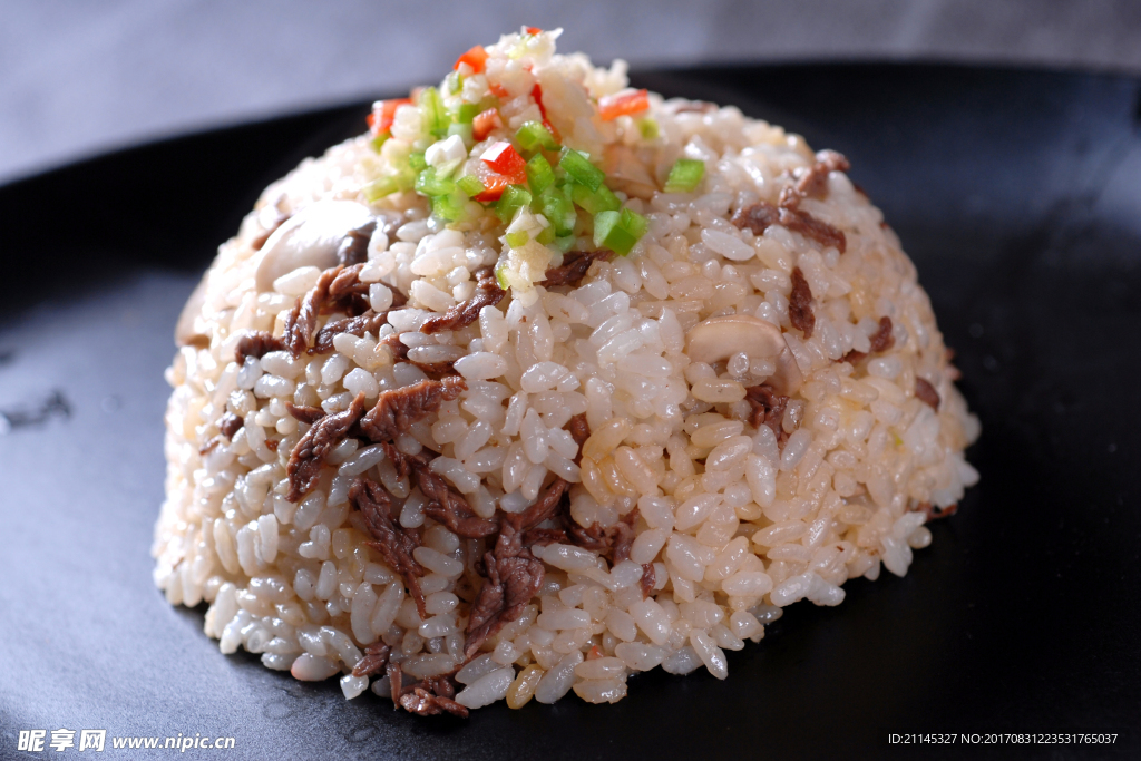 牛肉炒饭