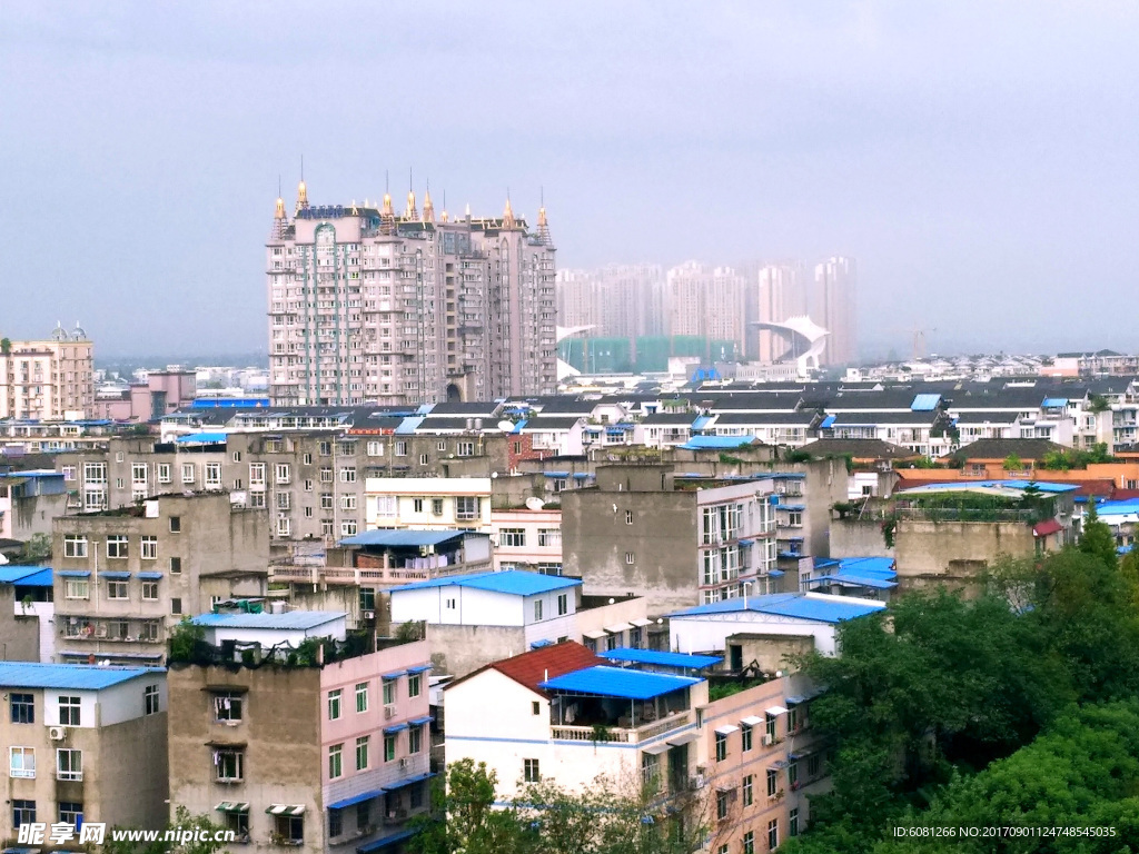 雨后 阳光城体育城