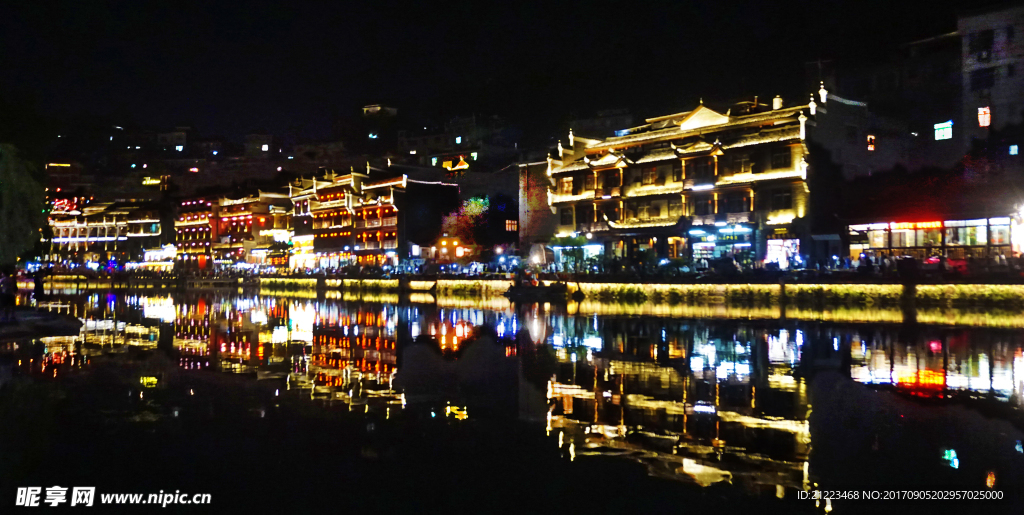 沱江夜景