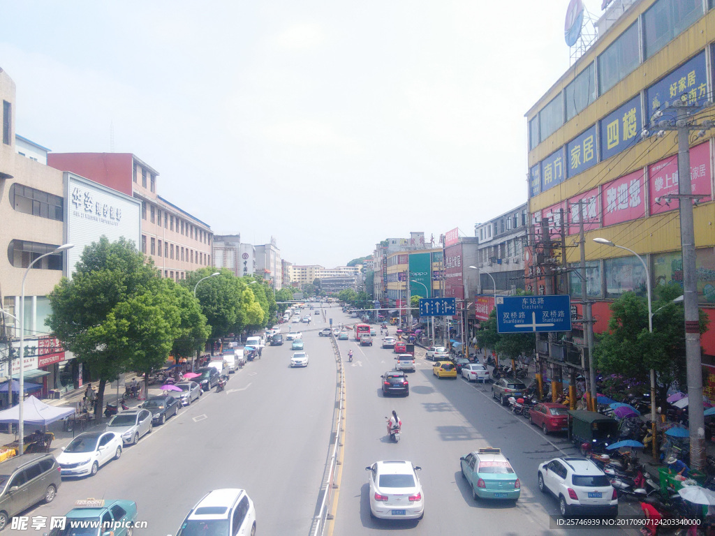 浠水车站路东北方街景